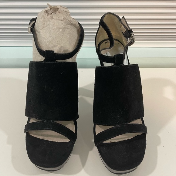 MICHAEL Kors Black Suede Heeled Sandals Size 8.5M - Picture 2 of 15